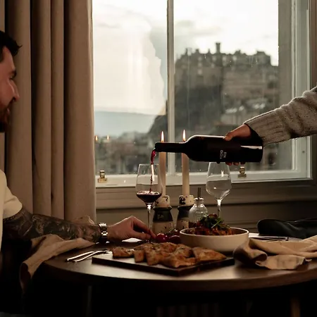 Moment George Iv Bridge Hotel Edimburgo