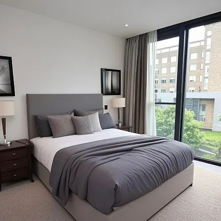 Modern Stylish 3br In Quartermile *
