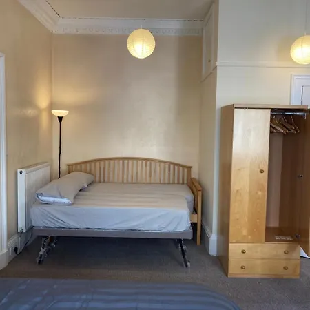 Gilmore Flat (adults Only) Daire Edinburgh