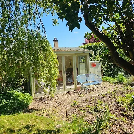 The Robin House In Ravelston *