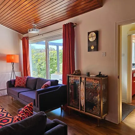 The Robin House In Ravelston 度假居