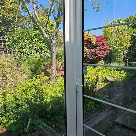 The Robin House In Ravelston * 爱丁堡