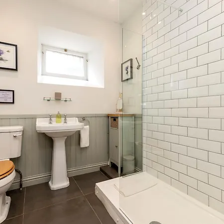 The Old Bakery Apartment Edinburgh