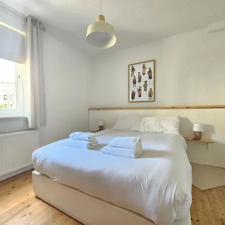 Charming 2-bedroom Ground Floor With Garden And Free On-street Parking Διαμέρισμα