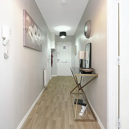 The Lochend Two Bedroom *