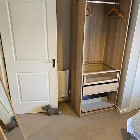 홈스테이 Modern In A Shared Flat Near Haymarket *