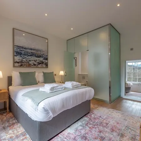 Апартаменты Wemyss Hideaway Retreat Эдинбург