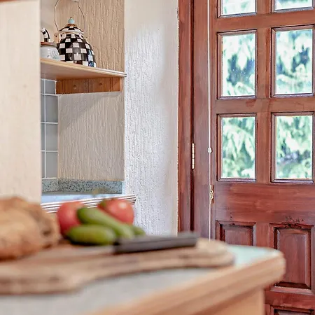 Casa vacanze 2 Bed In 53898 Edimburgo