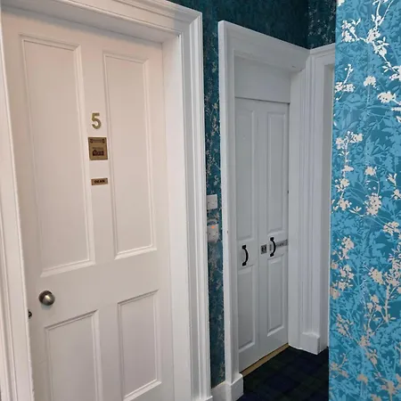 Ivy House Гостевой дом Эдинбург