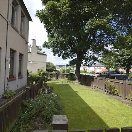 Bright & Cozy In Edinburgh,murrayfield Stadium,airport And Near To Center With Free On Street Parking Edinburgh