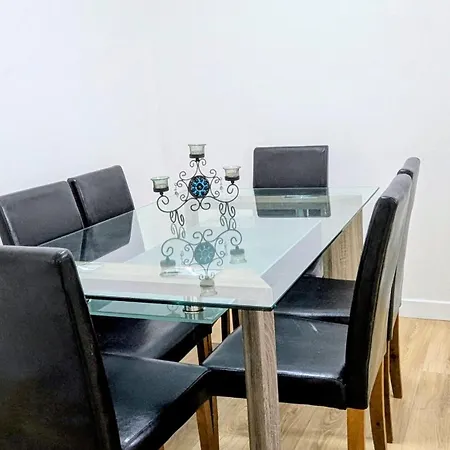 Rainforestlodge * 爱丁堡