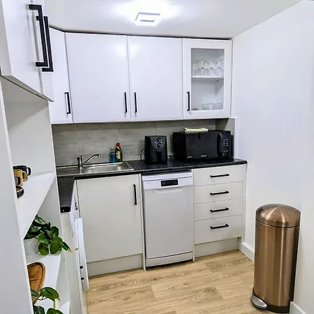 Rainforestlodge 爱丁堡