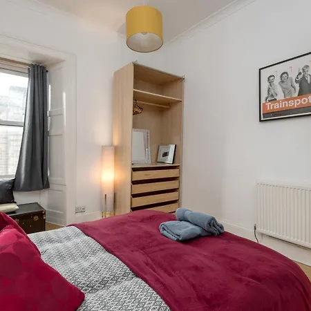 Apartmán The Lothian Road Edinburgh