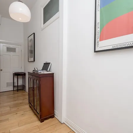 The Lothian Road * Edimburgo