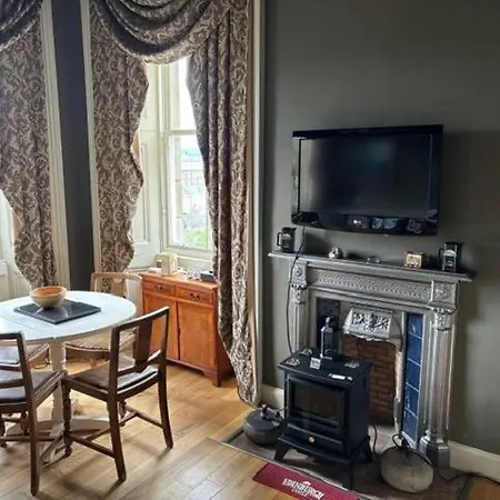 The Castle Esplanade Appartement *