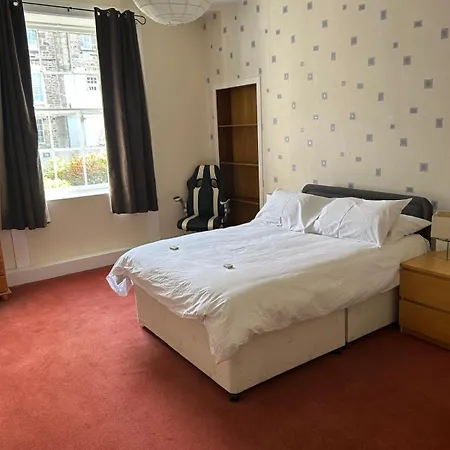 Central, Cafe Society Around The Corner, Barony Street