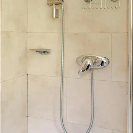 Little France House Room1 Edinburgh