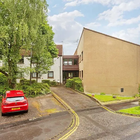 Modern Flat Near Murrayfield Stadium, Sleeps 4 Appartement