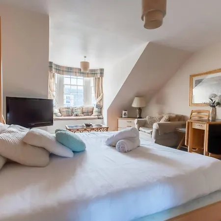 Retreat - Centre 3 Min Walk To Castle *