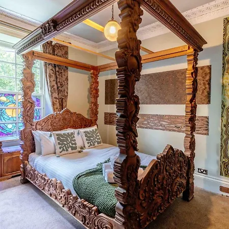 Craig S Lair Boho Jungle Apartment Edinburgh