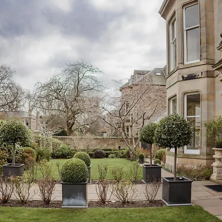 Private And Prestigious Luxury Holiday home *