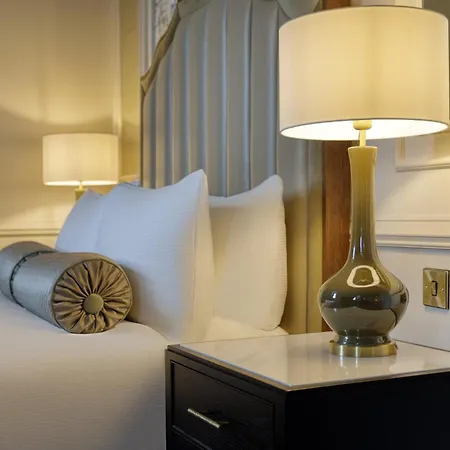 The Caledonian Edinburgh, Curio Collection By Hilton