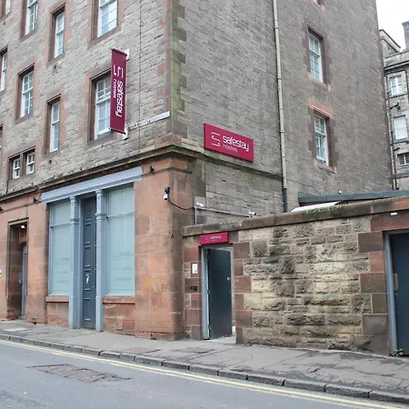 Safestay Cowgate