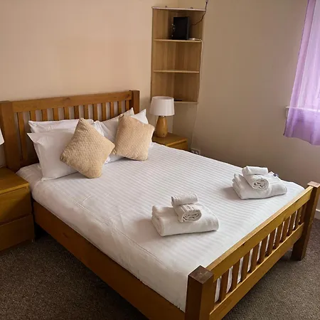 Apartamento It Is A Spacious And Beautiful Edimburgo