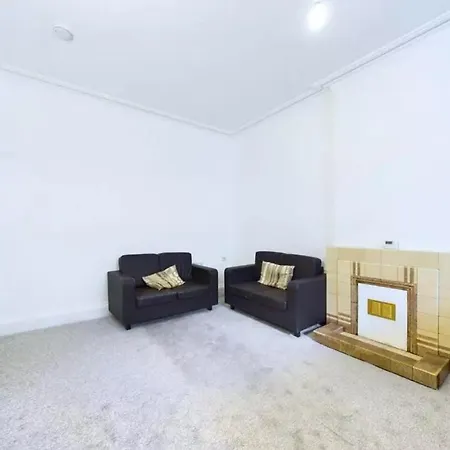 Montagues Luxury Victorian - Fast Wifi &