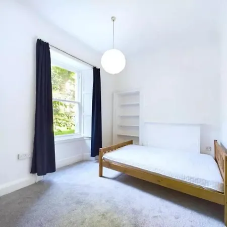 Apartment Montagues Luxury Victorian - Fast Wifi &