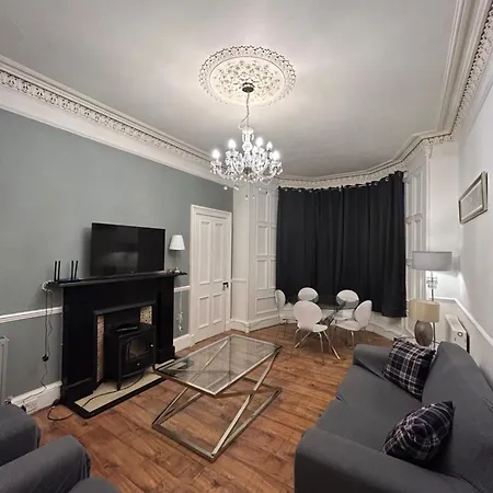 Dalkeith Road Apartment