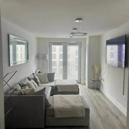 1 Bedroom Flat * Edinburgh