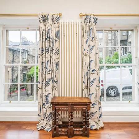 New Town * Edinburgh