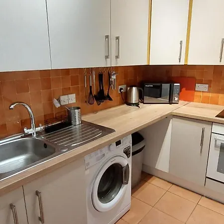 شقة Lauriston Place - Spacious 2 Bedroom
