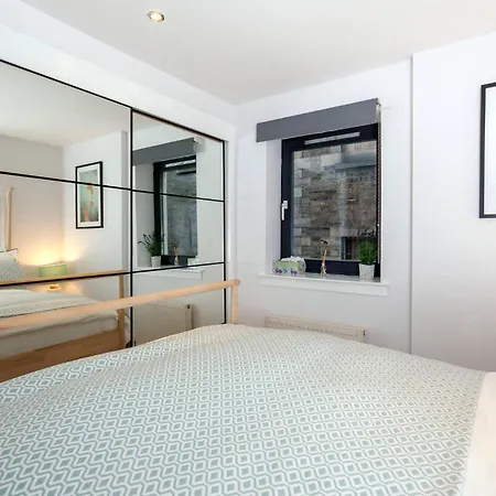 Walk Everywhere -top Rated Flat On The Royal Mile. Apartamento