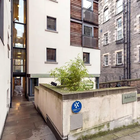 Walk Everywhere -top Rated Flat On The Royal Mile. Edynburg