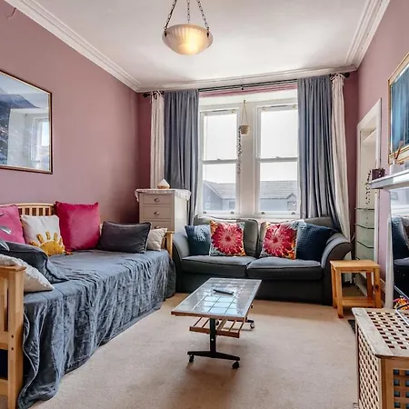 Coastal 1 Bed Steps To Free Park *