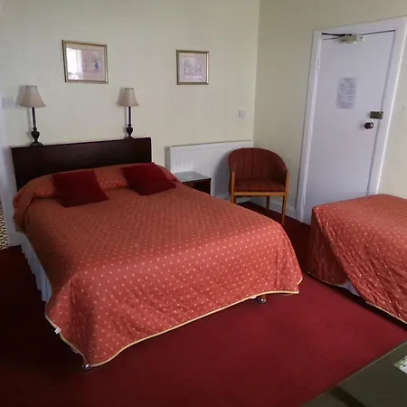 Averon Gæstehus 3*