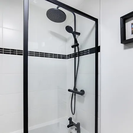 Spacious 2br - Parking Near Centre Appartement Edinburgh