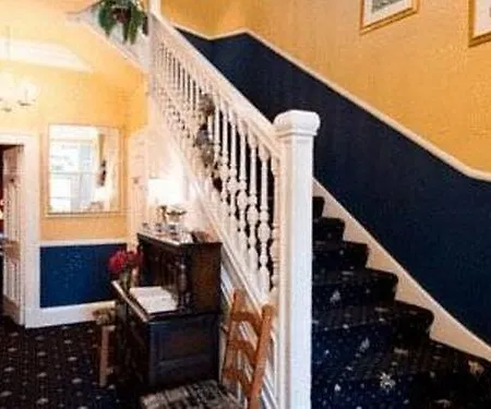 Ardleigh Guest House * Edinburgh