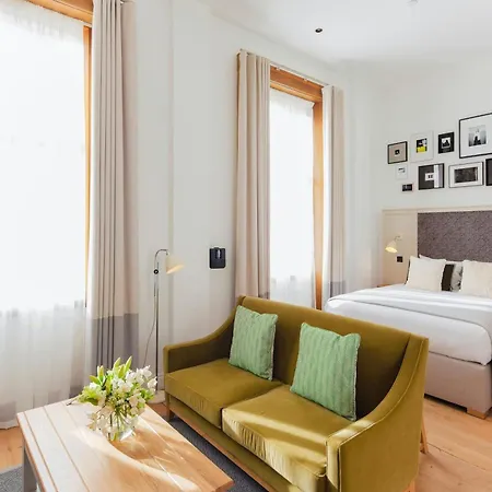 Old Town Chambers, Autograph Collection