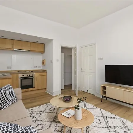 Apartamento Haymarket Flat Sleeps 4 Edimburgo