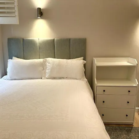 Apartmán Stylish 2br - Walk To Attraction