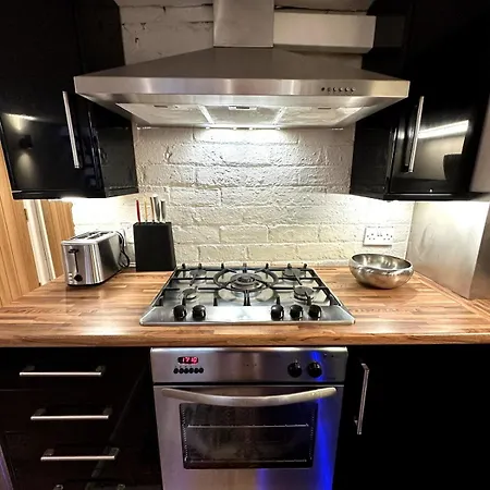 Apartament Stylish 2br - Walk To Attraction Edynburg