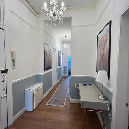 Dalkeith Road Apartment *