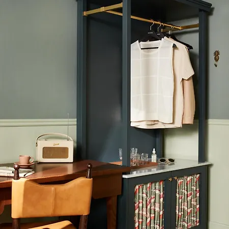 The Hoxton, 4*