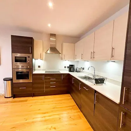 Apartament Stylish & 2-bed