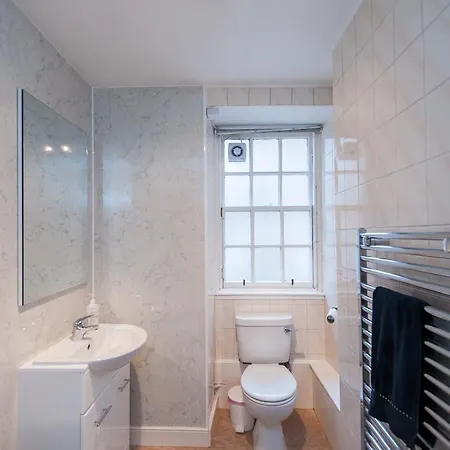 Apartamento Writers View, Royal Mile *