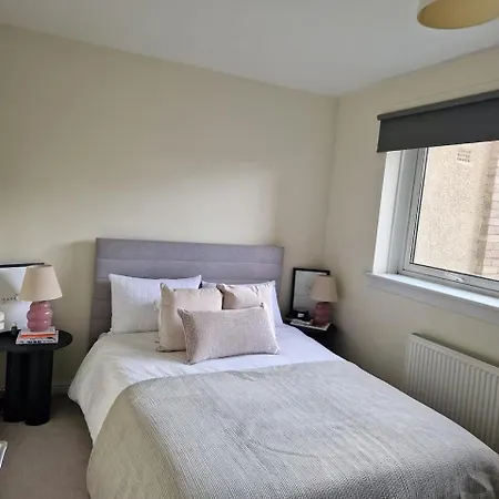 Bright 2 Bedroom Flat Edinburgh 아파트 에든버러