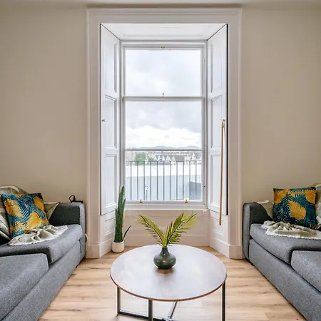 Huge 8b Centre Stay-16 Groups Apartament